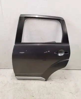 Mitsubishi Outlander Rear door
