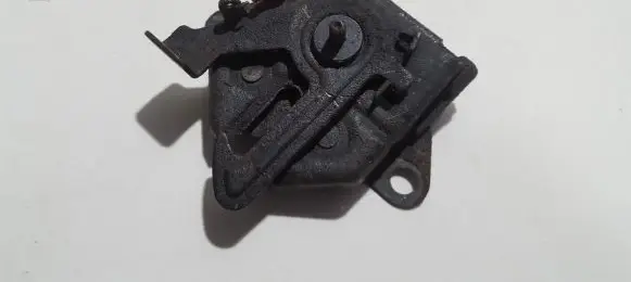 Mazda Premacy Engine bonnet/hood lock/catch