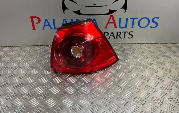 Rear/tail lights
