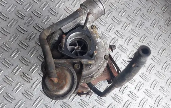 Hyundai Terracan Turbo 282004X400 RHF513918