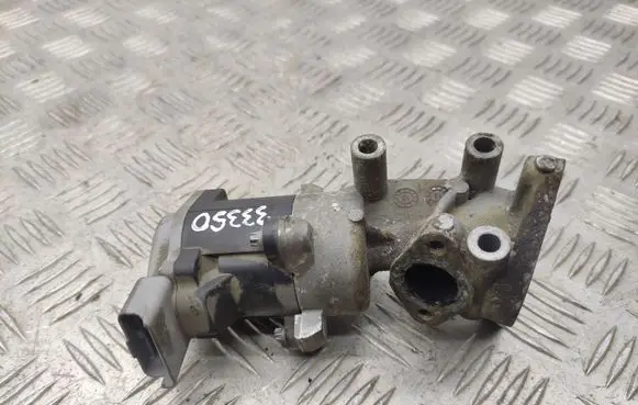 Land Rover Discovery 3 - LR3 EGR valve 50220046