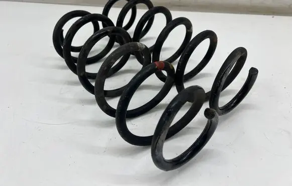 Mercedes-Benz CLA C118 X118 Rear coil spring 