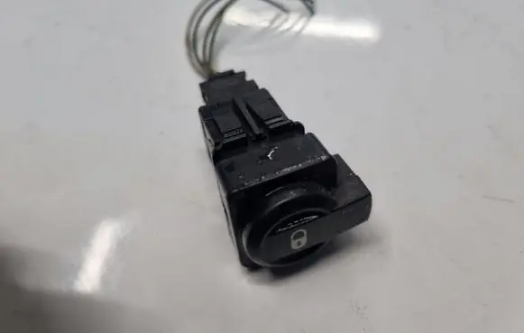 Central locking switch button