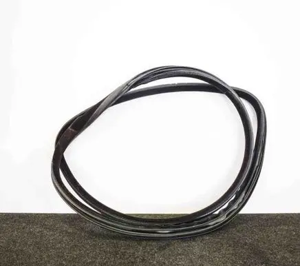 Rubber seal rear door
