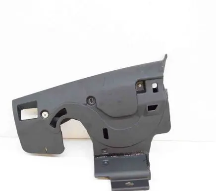 Maserati Quattroporte Dashboard lower bottom trim panel 