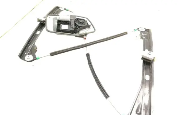 Volkswagen Golf V Front door window regulator with motor 1K0959792J 1K0959702M 1K4837402E