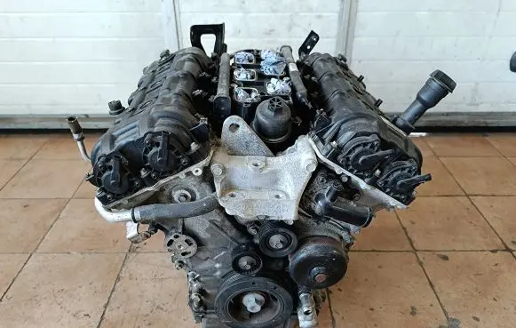 Jeep Cherokee Engine EHB P68229651AA 68229651AA