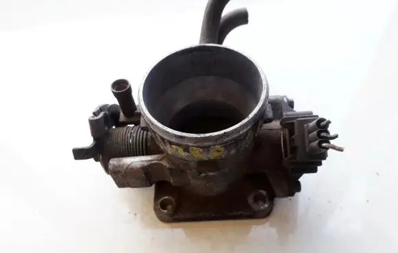 Hyundai Lantra II Throttle valve 3517022010 9600930001