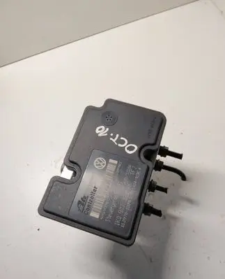 Skoda Octavia Mk2 (1Z) ABS Pump 1K0907379AK 1K0614117S 000404913E4