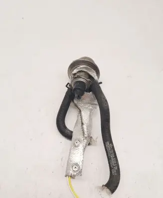 Fuel pressure sensor