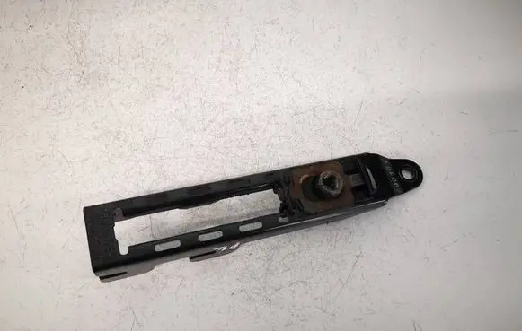 Seat Cordoba (6K) Seat belt adjustment rail 6N0857819