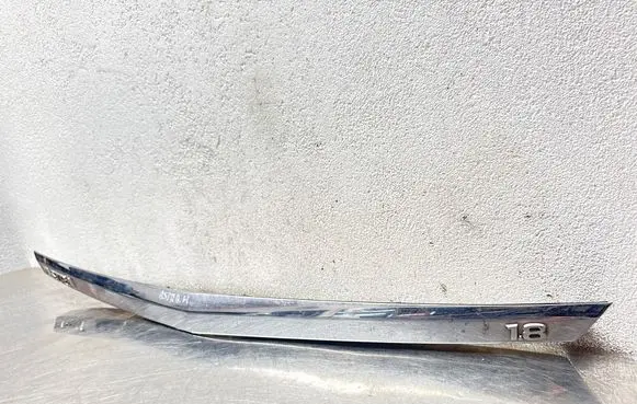 Opel Astra H Tailgate trim 461088395