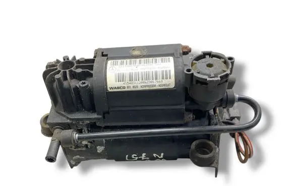Mercedes-Benz S W220 Air suspension compressor 21132003040