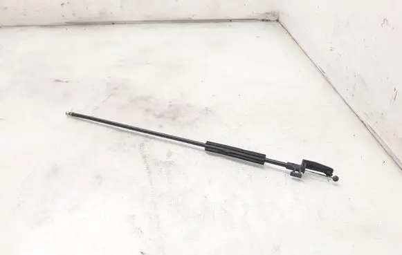 Volkswagen Golf Plus Engine bonnet/hood lock release cable 5M1823531