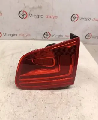 Volkswagen Tiguan Tailgate rear/tail lights 5N0945094G 2SA01073902