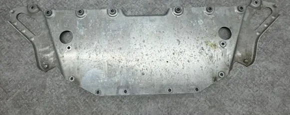 BMW i3 Front underbody cover/under tray 6858282 31106858282