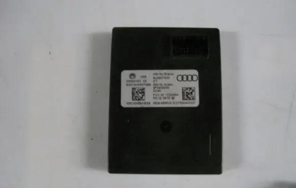 Audi Q7 4M Keyless (KESSY) go control unit/module 4L0907335