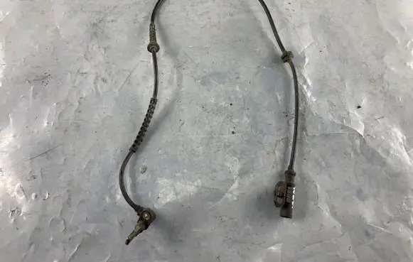 Opel Corsa D ABS brake wheel speed sensor 0266008089 0265008089