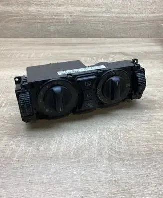 Mercedes-Benz E W210 Climate control unit 2108303185 9140010371