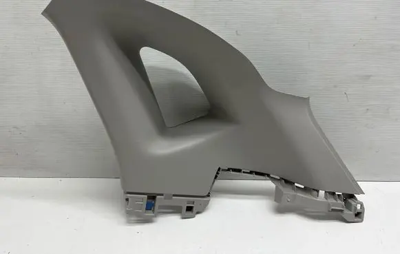Renault Captur (C) pillar trim 769343552R 631140141