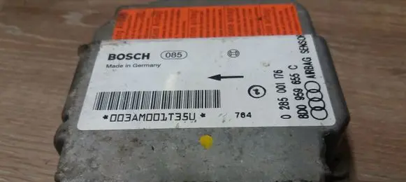 Audi A4 S4 B5 8D Airbag control unit/module 0285001176 BD0959655C