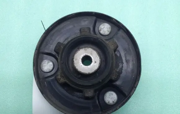 Porsche 911 996 Coil spring/strut mount 99633305903