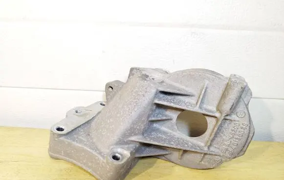Chrysler PT Cruiser Gearbox mounting bracket A6640130036