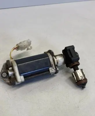 Mazda MPV Seat adjustment motor GA2G88616