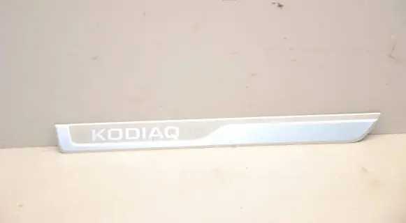 Skoda Kodiaq Rear sill trim cover 565853558 565853558TQ3 12853