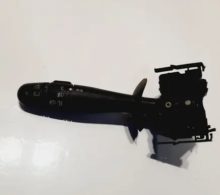 Renault Laguna II Wiper control stalk 8200012244