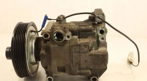 Mazda 3 II Air conditioning (A/C) compressor (pump) G1038100