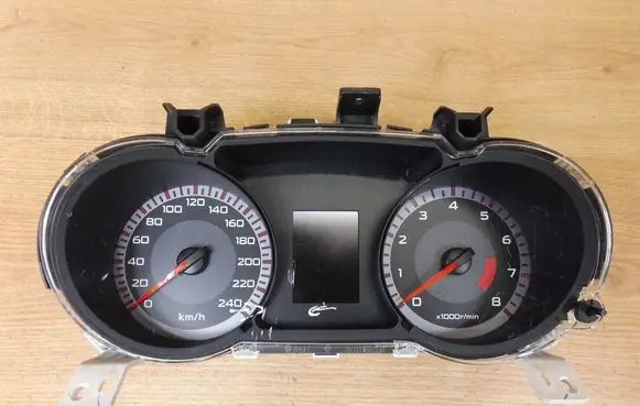 Mitsubishi Outlander Speedometer (instrument cluster)