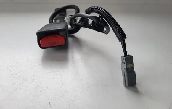 Toyota Verso Front seatbelt buckle