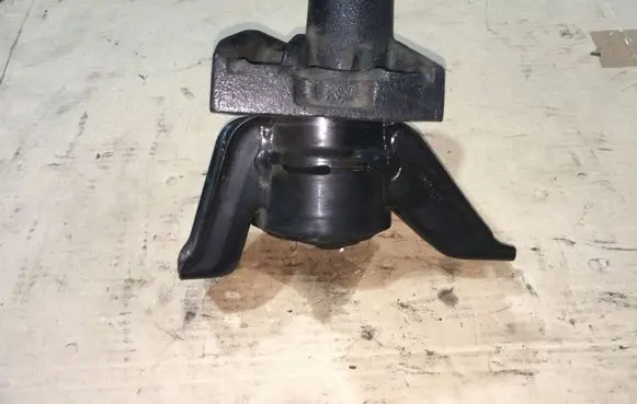KIA Sorento Engine mount bracket 21810C5200