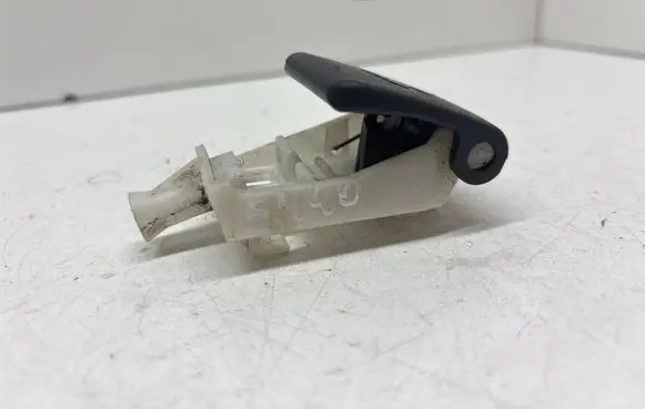 Toyota Yaris Engine bonnet (hood) release handle 