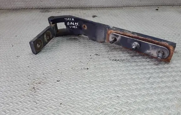 Tata Safari Loading door upper hinge 