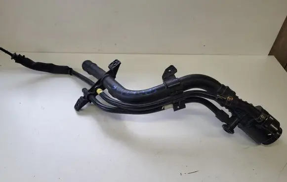 KIA Sportage Fuel tank filler neck pipe 