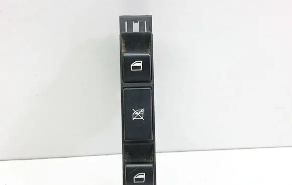 BMW 3 E46 Electric window control switch 8381518