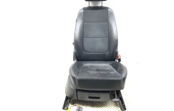 Seat Alhambra (Mk2) Front passenger seat 