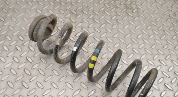 Jaguar XE Rear coil spring