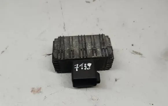 Opel Zafira B Glow plug pre-heat relay 51299018A 55354141