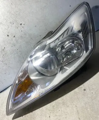 Ford Focus Headlight/headlamp 8M5113W030AE 0077R00 001EA02