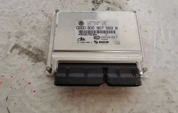 Volkswagen Phaeton Engine control unit/module 3D0907553B