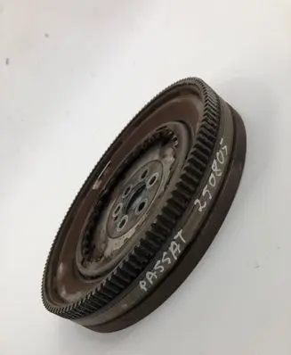 Volkswagen PASSAT B8 Flywheel 03l105266ed