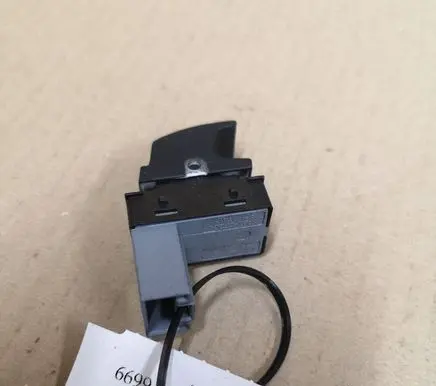 Volkswagen PASSAT B6 Electric window control switch 7L6959855B