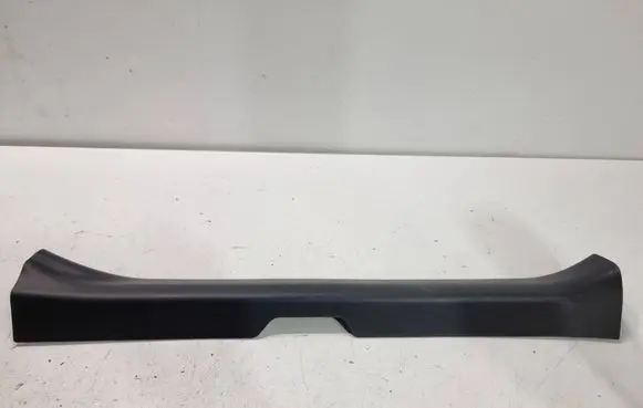 Toyota Yaris Cross Front sill trim cover 67914K0020