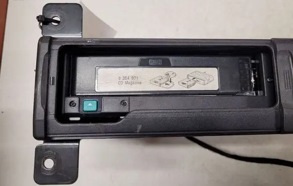 BMW X3 E83 CD/DVD changer 65129131852 141567 65126946989