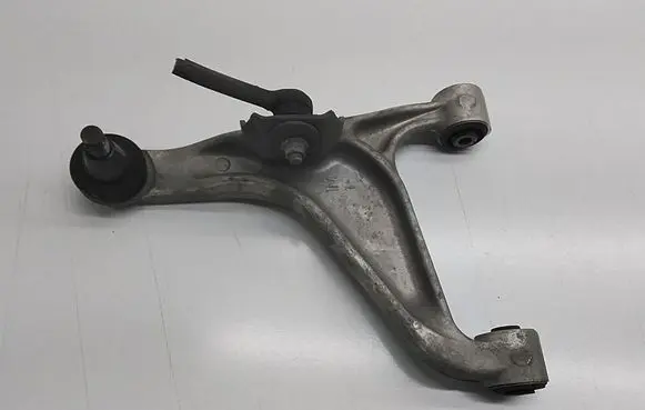 Infiniti M Y51 Rear upper control arm/wishbone 555011MA0A