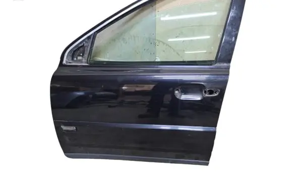 Volvo XC90 Front door