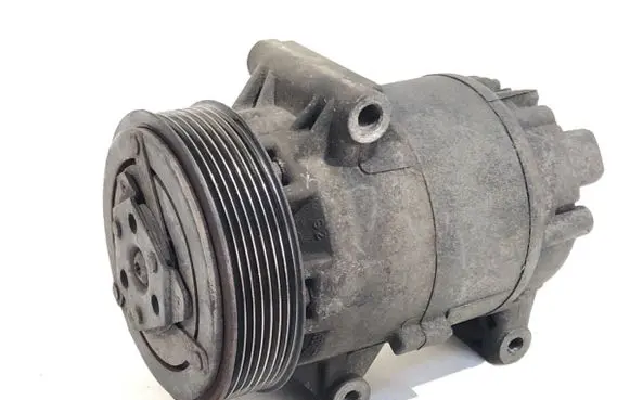 Renault Scenic II - Grand scenic II Air conditioning (A/C) compressor (pump) 8200309193